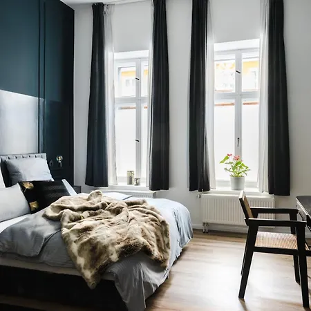 Exklusive Luxus-Unterkunft In Berlin Mitte: 2 Apartments, 130M², Designer-Moebel, Co2 Neutrale Reinigung